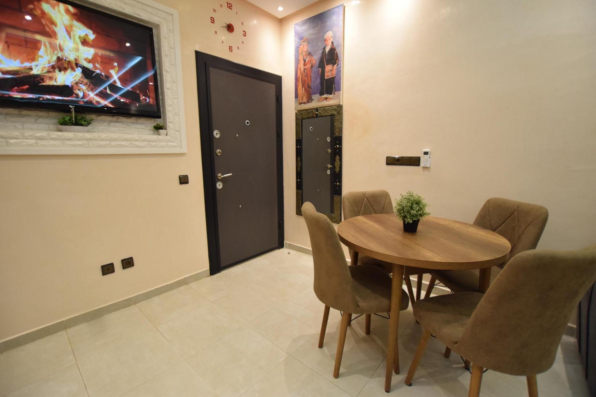 Appartement Family Serene Stay Marrákes Kültér fotó
